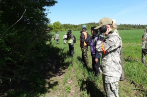 Доброволец из Лиепаи: будем искать мальчика, пока не найдем