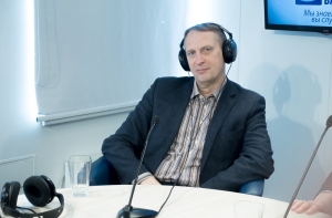 Медиаэксперт: люди ищут информацию из близких по идеологии источников