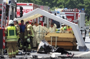 Замминистра культуры Баварии: в страшной аварии 17 человек пропали без вести