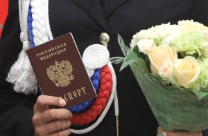 За десять лет число граждан России в Латвии выросло на 28 000