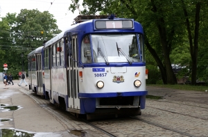 В результате возгорания на крыше 1-го трамвая никто не пострадал