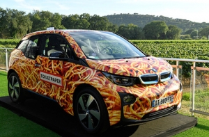 Электрический «Спагетти-кар» BMW продали за 100 тысяч евро