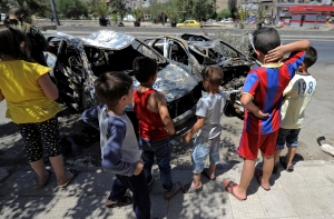 При взрыве автомобиля в Дамаске погибли не менее восьми человек