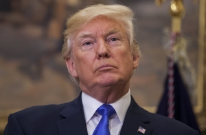 Рейтинг Трампа упал до минимума с момента инаугурации
