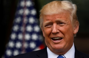 Трамп досрочно вышел из 17-дневного отпуска