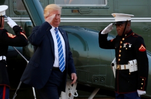 СМИ: Трамп намерен отправить в Афганистан четыре тысячи военных