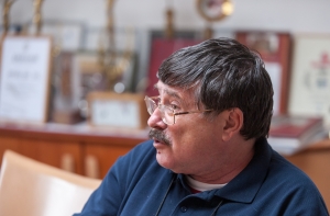 АНОНС: на радио Baltkom - знаток «Что? Где? Когда?» Борис Бурда