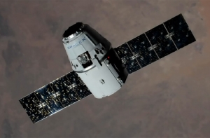 SpaceX показала свой космический скафандр