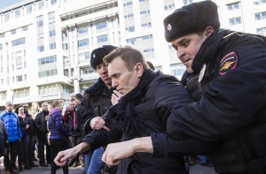 Навальный не сможет участвовать в выборах президента России