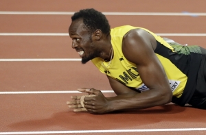Болт получил травму и не сумел финишировать в последнем забеге в карьере