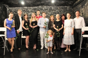 «Зеленая лампа»: вечер театра, музыки и поэзии прошел с аншлагом