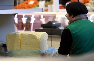 Оптовые цены на масло выросли в три раза - эксперты подозревают спекулянтов