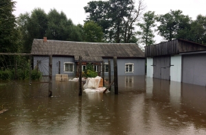 Потоп в Латгале: эвакуируют людей и домашних животных