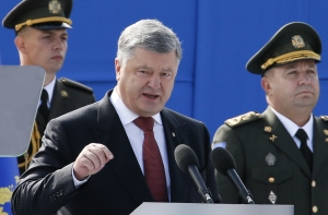 Порошенко назвал Украину авиационной державой