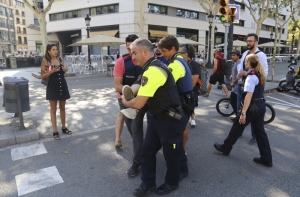 Появилось  видео с места теракта в Барселоне