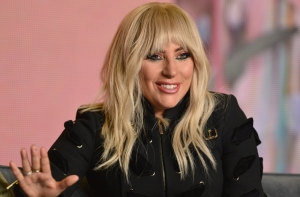 Отменившая концерт Lady Gaga призналась, что тяжело больна