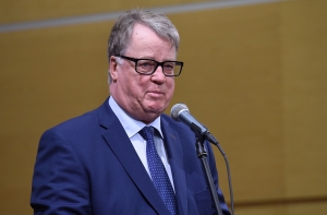 Экс-президент: Латвии нужны такие правители, как Карлис Улманис