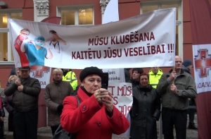 LNT: большинство латвийцев считают, что бастовать бессмысленно