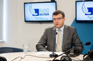 АНОНС: на радио Baltkom - министр благосостояния Янис Рейрс