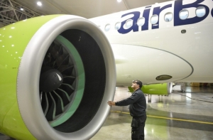 Спикера сейма Литвы с делегацией «выкинули» из самолета airBaltic