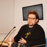 Политолог: из-за реформы Шадурскиса молодежь уезжает навсегда