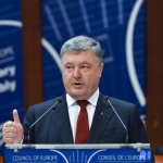 Порошенко отверг идею отказаться от Крыма за нефть или газ