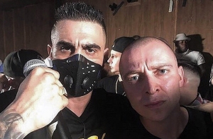 Появилось видео баттла Oxxxymiron и Dizaster с русскими субтитрами