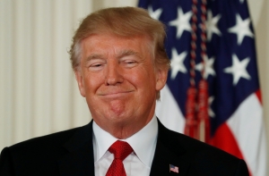Рисунок Трампа и картину Кеннеди выставят на аукцион