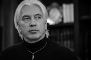 Семья Хворостовского просит поклонников жертвовать деньги