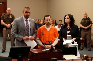 Врач сборной США по гимнастике признался в домогательствах к семи девушкам