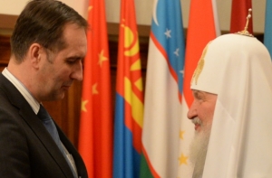 Посол Латвии лично поздравил Патриарха Кирилла с днем рождения