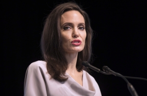 Анджелина Джоли рассказала о сексуальном насилии