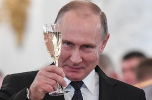 Путин поздравил лидеров США и Европы с Новым годом