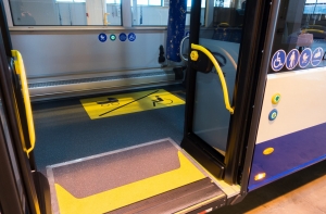 Пьяные подростки устроили дебош в автобусе