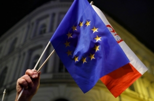 ЕС может лишить Польшу права голоса