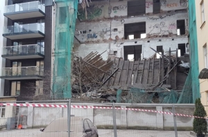 По факту обрушения дома в центре Риги начат уголовный процесс