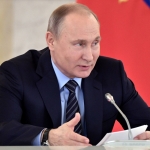 Путин: Россия будет снижать военные расходы