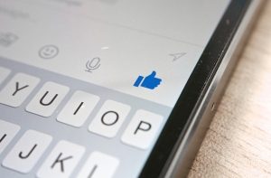 Сбой в Facebook: Messenger не дает пользователям набирать больше пары слов