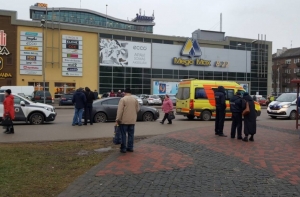 В Даугавпилсе мужчину зарезали на улице