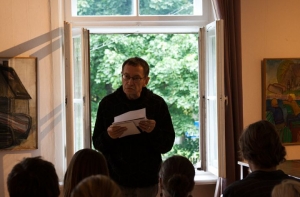 Информатор КГБ  Рокпелнис не смог и пару дней прожить без соцсетей