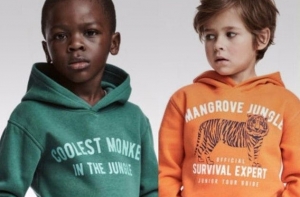Семья мальчика из рекламы H&M переехала из-за угроз