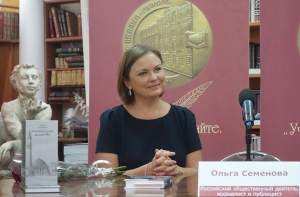 АНОНС: на радио Baltkom - дочь Юлиана Семенова Ольга Семенова