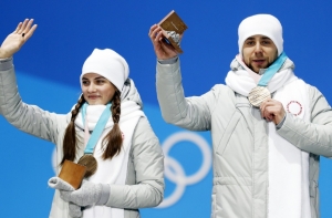 Российских керлингистов лишили медали ОИ-2018
