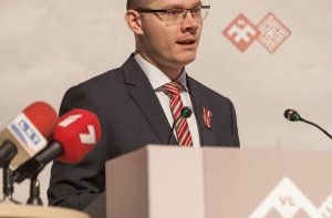 Иесалниекс: с ликвидацией ABLV снизится влияние России на Латвию