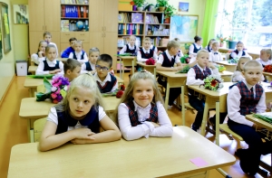 Сейм концептуально одобрил перевод школ на латышский язык