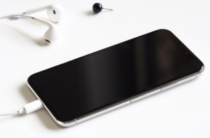 Владельцы iPhone X пожаловались на проблемы с приемом входящих
