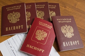 Латвийцы лидируют в Балтии по получению российского паспорта