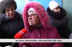 «Пенсия 240 евро, а счет - 207 евро»: рижане оказались не готовы к ремонту дома