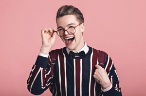 На радио Baltkom - участник «Евровидения-2018» Миколас Йозеф