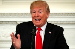 Белый дом объяснил, почему Трамп не поздравил Путина с победой